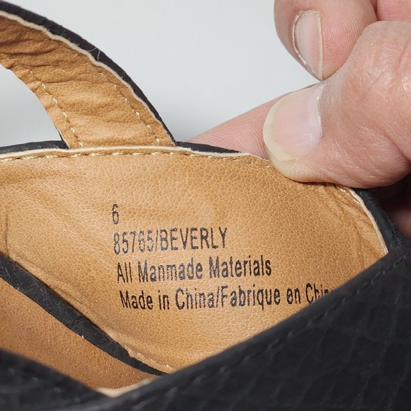 Maurices Wedge Peep Toe Strappy Heels Sandals Shoes Beverly Womens Size 6 - Picture 7 of 8